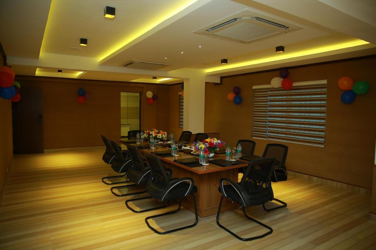 Kochi D'Chandelier מראה חיצוני תמונה