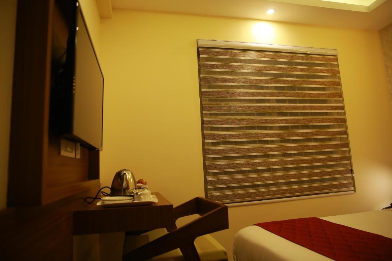 Kochi D'Chandelier מראה חיצוני תמונה